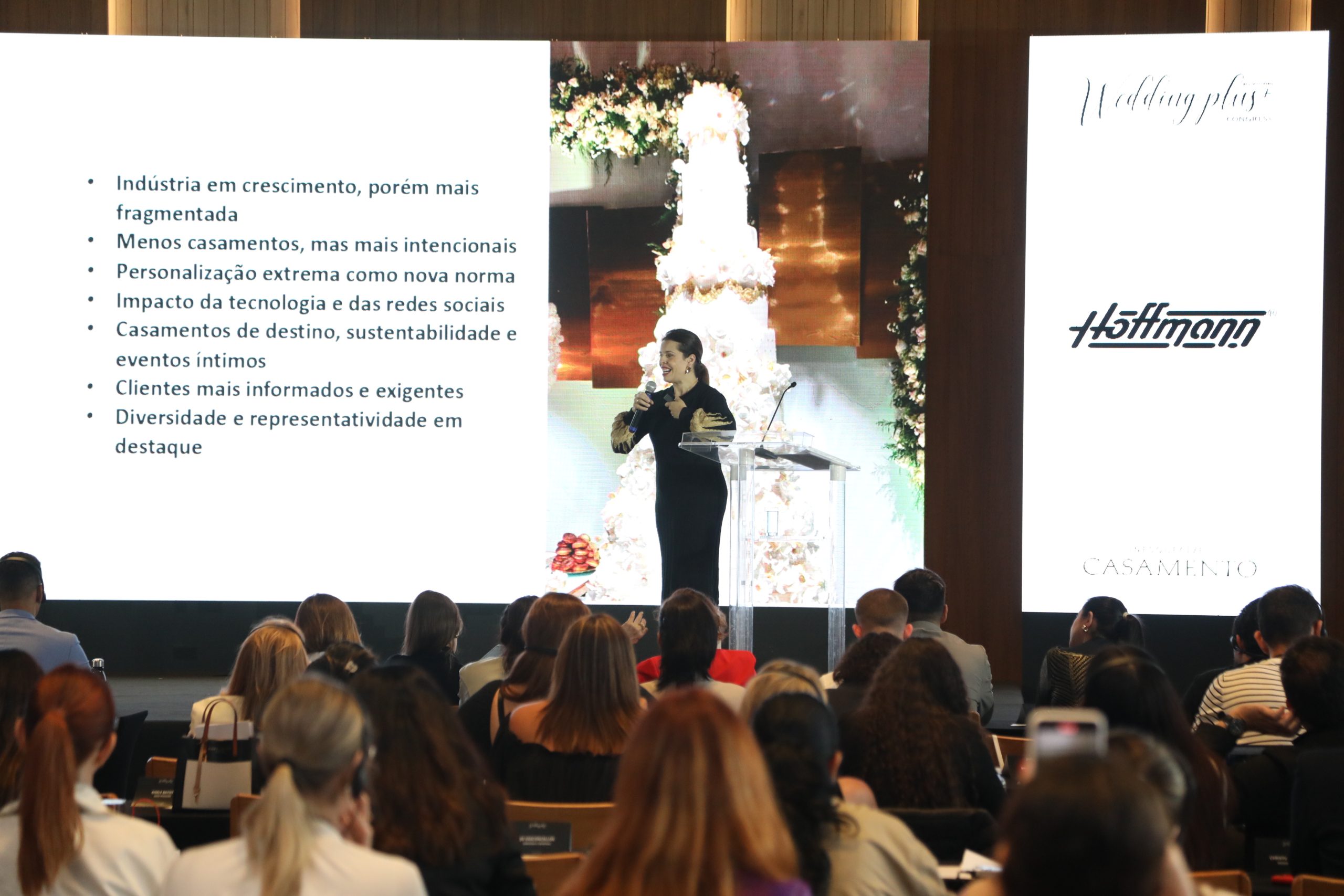 Palestra de Indira Fodor | Foto: AS Mais Foto e Filme